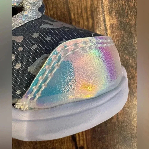 Athletic Works | infant sneaker shoes. Size: 2. - Picture 13 of 13